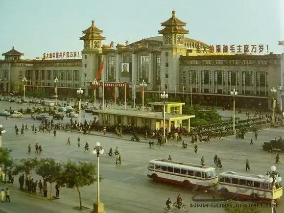 北京老司机开的碉堡公交线,坐过一条你就老了!