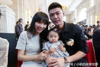 国足的漂亮太太们,最新一届国足太太团