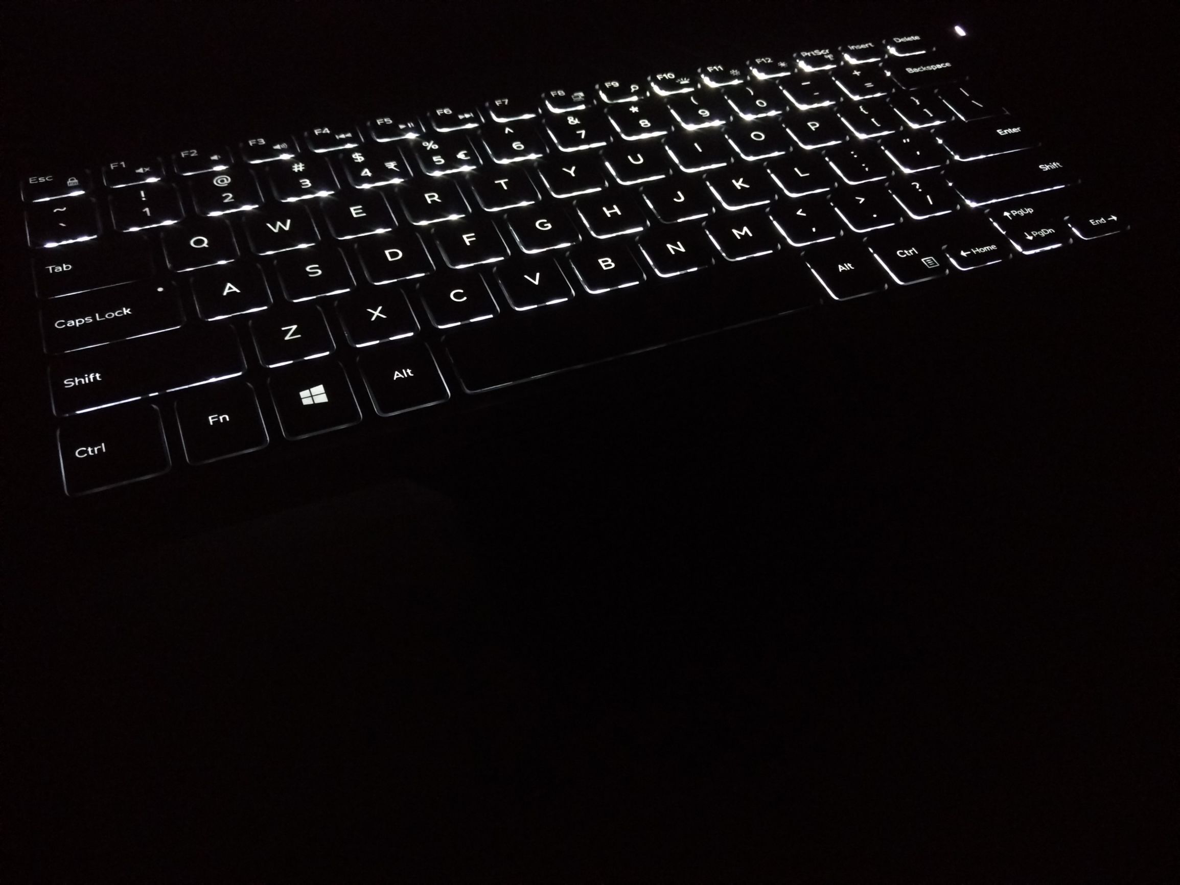 戴尔燃7000评测小白测评,dell燃7000进入安全模式