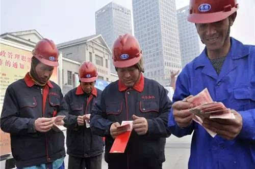 这座城市有点不尽人意,这座城市已经不值得留恋