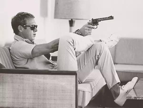 100块和1000块鞋的区别,1000块钱和100块钱的区别