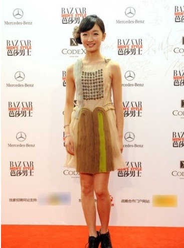 周冬雨为什么可以演静秋,周冬雨版静秋图片