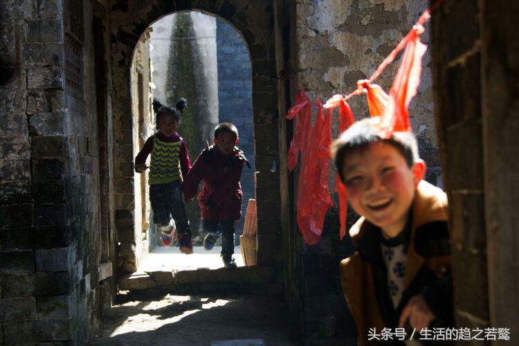 我的家乡崇阳市,家乡美我的故乡原唱