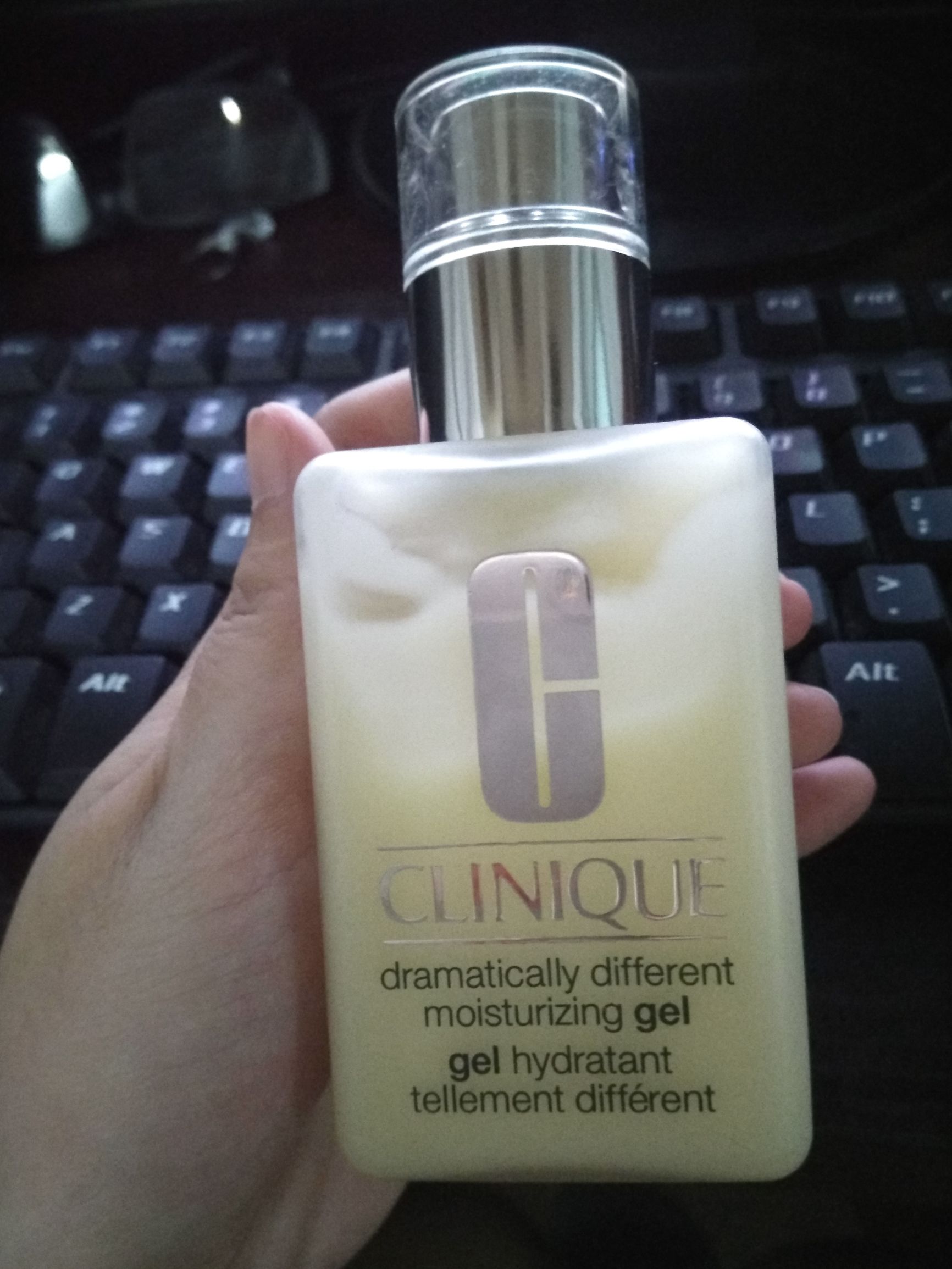 为什么用倩碧黄油脸会有点火辣辣,用了倩碧的黄油过敏了怎么办