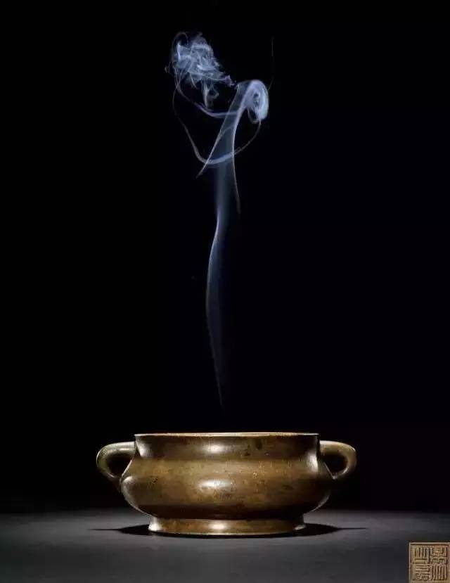 大牌香水浓香与淡香差距,大牌香水闻起来很贵