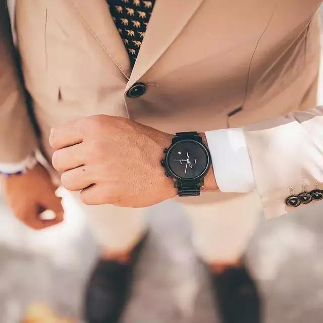 简单时尚的表款有哪些,各品牌推荐的表款