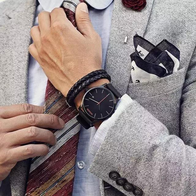 简单时尚的表款有哪些,各品牌推荐的表款