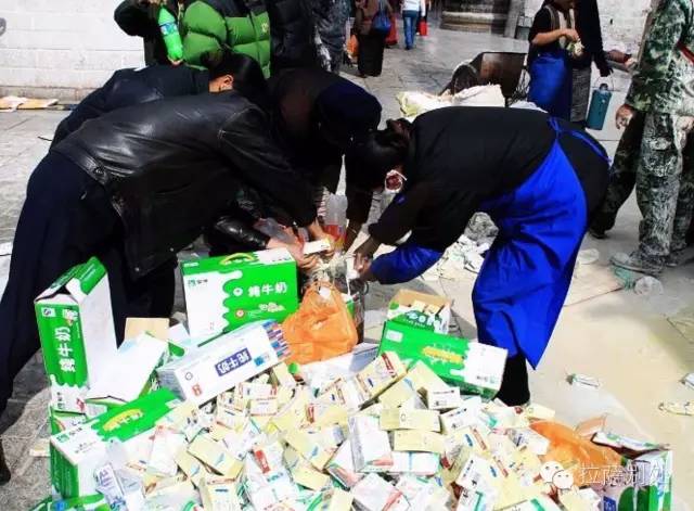 布达拉宫粉墙时间,布达拉宫一年一度的刷墙日