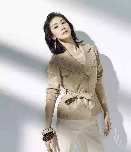 你妈做梦也没想到,你居然会被一个女人掰弯!