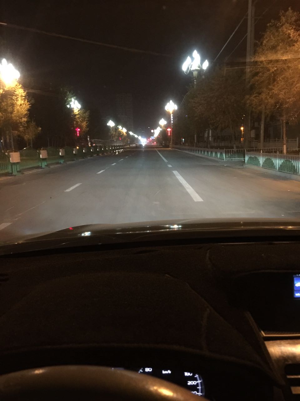 斯巴鲁xv改雾灯详细教程,斯巴鲁xv改军绿色