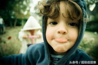 宝宝反复幼儿急疹,幼儿急疹高烧睡着需要叫醒喂药吗