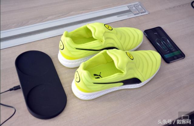 彪马足球鞋future可以不系鞋带,自动系鞋带的鞋彪马