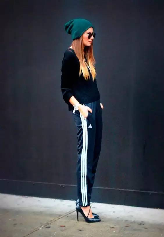 有一种裤子｜过去你瞧不上今天就让你攀不起