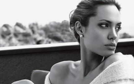 提升魅力,变身万人迷,你需要这9件单品