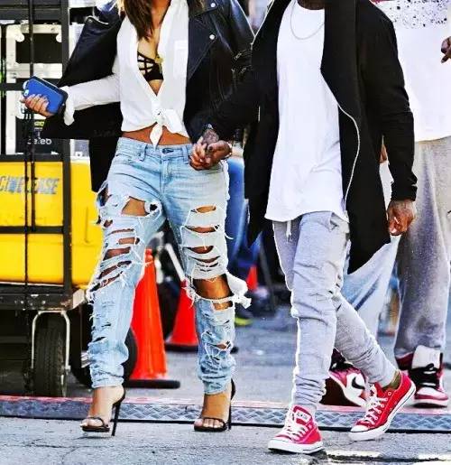 教你如何有逼格地秀恩爱，单身狗都哭了！