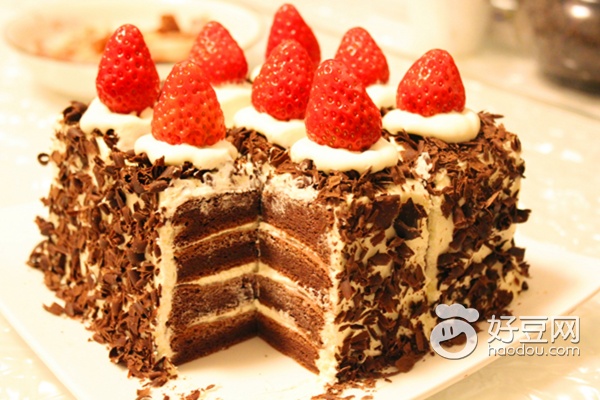 85度c樱桃黑森林蛋糕,黑森林樱桃蛋糕的做法