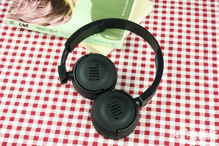 jbl蓝牙耳机t450,音乐不停歇第二季