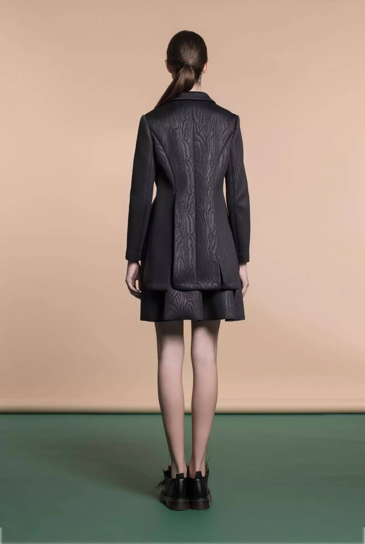 超现实主义电影里的人怎么穿？丨新品上线