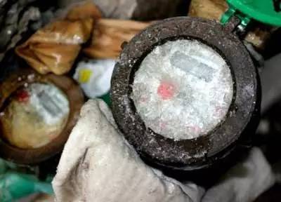 天气冷停水,由于极寒天气停水通知