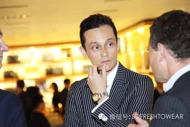 真正有品的男人,真正有档次的男人不炫耀开什么车