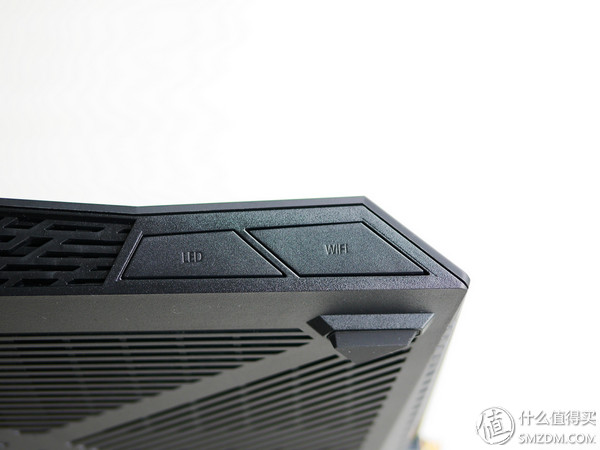 华硕路由器ac86u测评对比ac88u,华硕rt-ac88u路由器