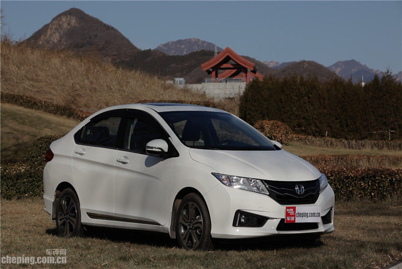 师出同门之争,师出同门却各有高招