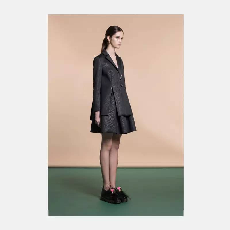 超现实主义电影里的人怎么穿？丨新品上线