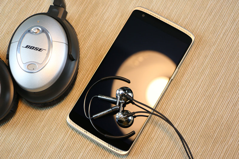 只听声音就能辨别车型,有hifi音质的手机有几款