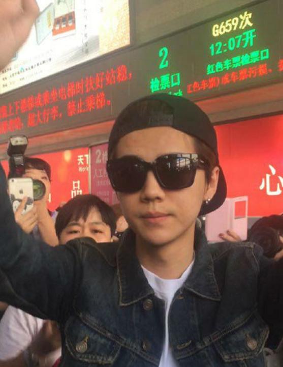 葛优拒演少林足球,葛优梁咏琪