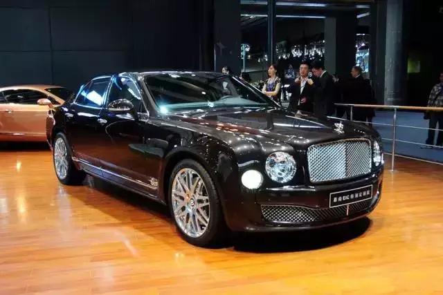 一辆桑塔纳销售商挣多少钱,桑塔纳1.5万一辆