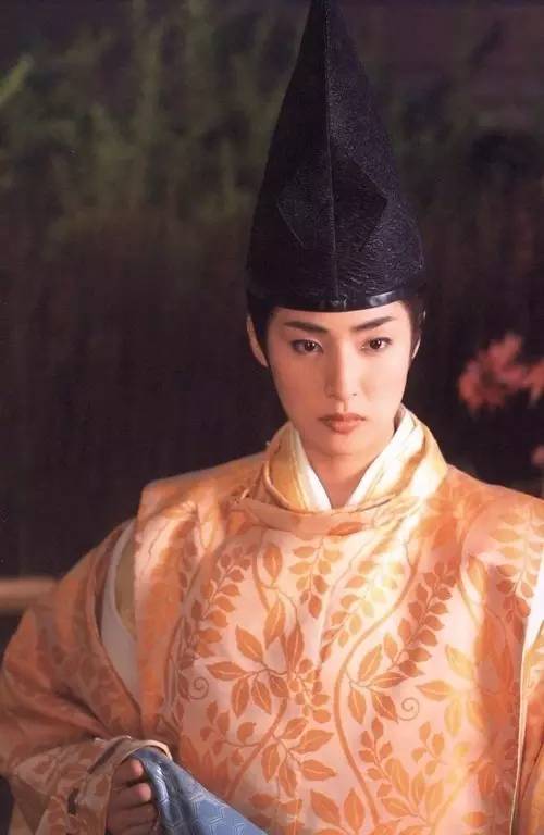 你妈做梦也没想到,你居然会被一个女人掰弯!