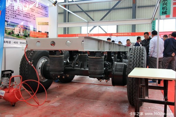 气囊悬挂整体提升有用么,气囊悬挂跟空气悬挂