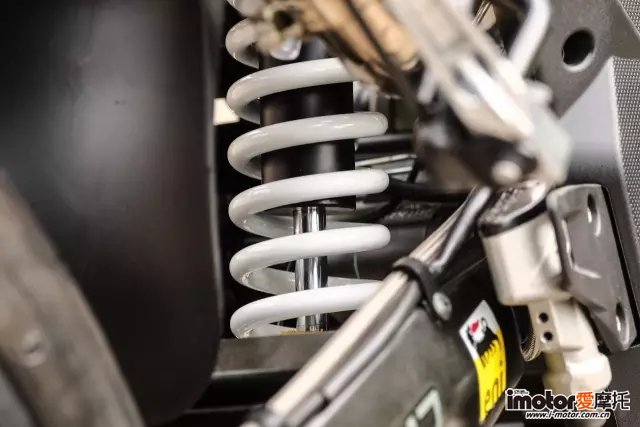 阿普利亚apriliagpr150测评,脱颖而出的车