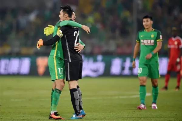 苹果8定制黄金后壳,苹果明年新推出苹果8