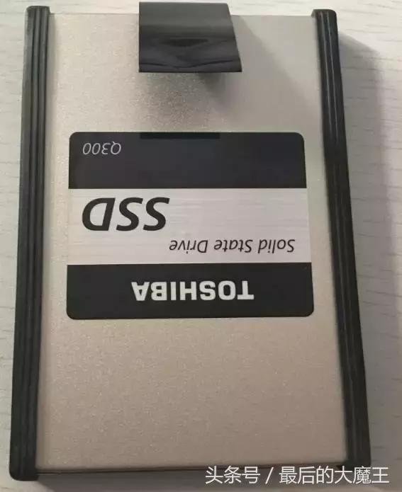 thinkpadt480如何更换固态硬盘,thinkpade450更换固态硬盘教程