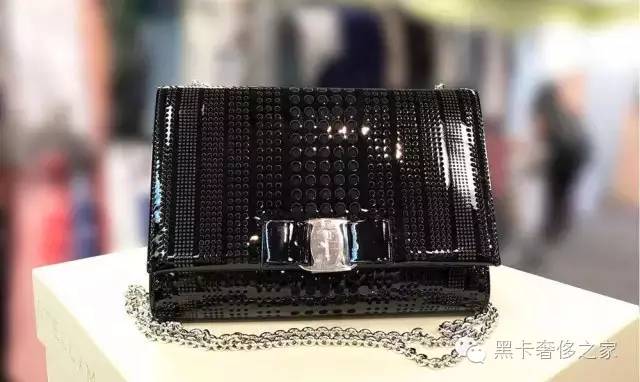 打折季来了！1000块就可以买到Burberry、YSL