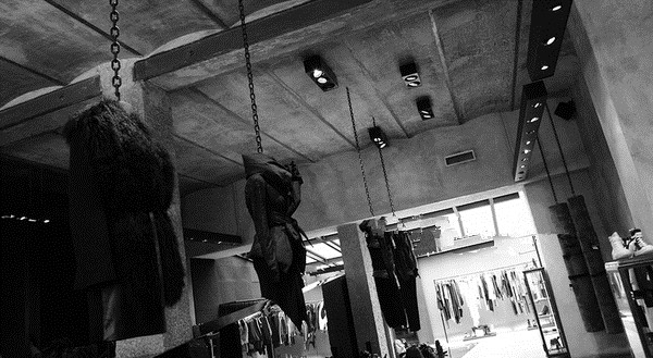 从风生水起到平平淡淡,从风生水起到人生谷底