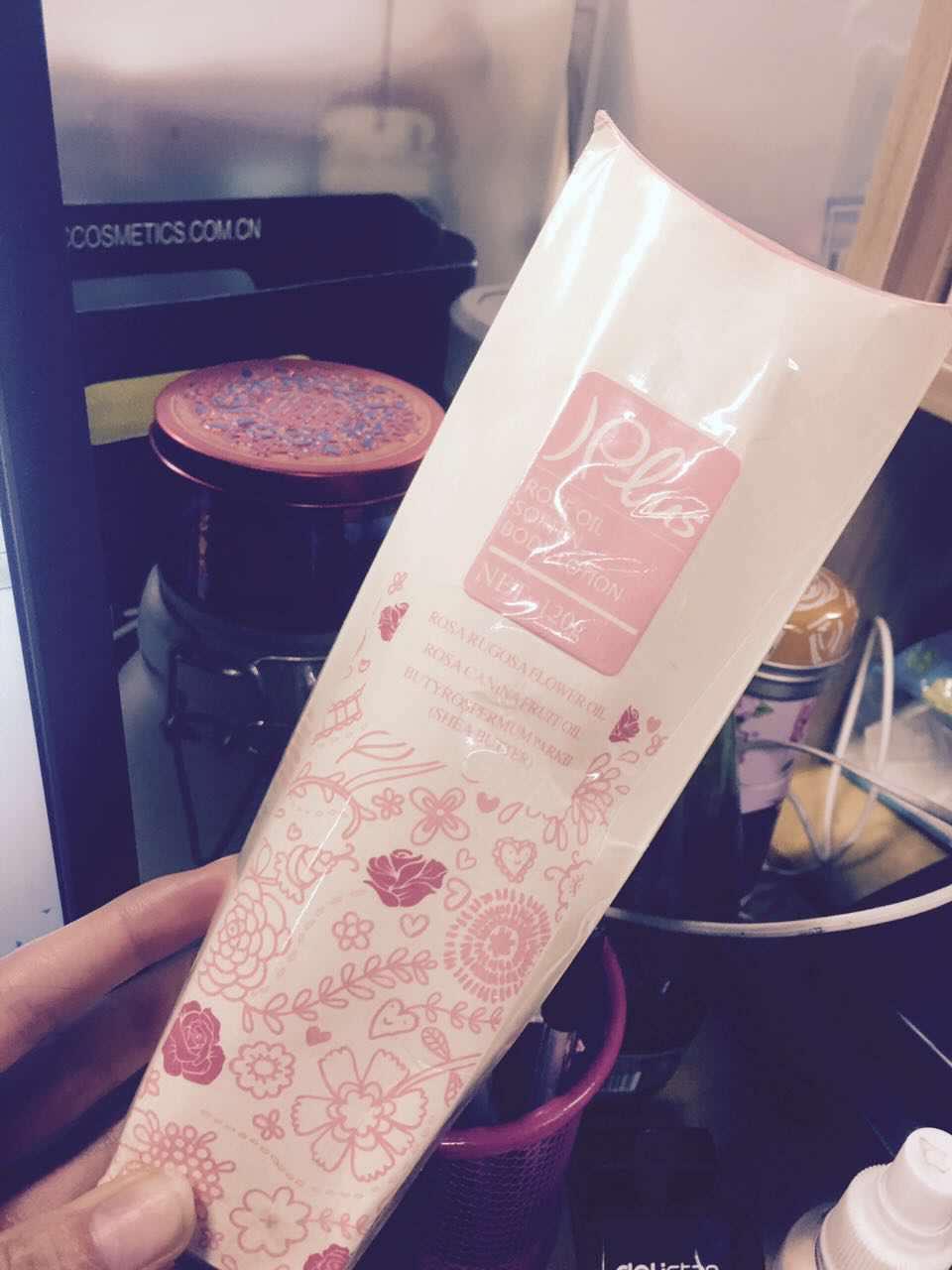 万圣节脑洞大开,ladygaga的钻石眼妆