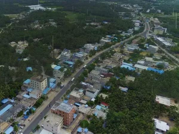 站在上帝视角看人,站在上帝的视角看自己