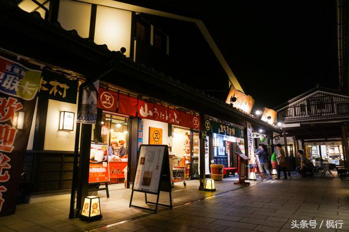 酷ma萌陪伴机器人熊本熊,酷ma萌和熊本熊