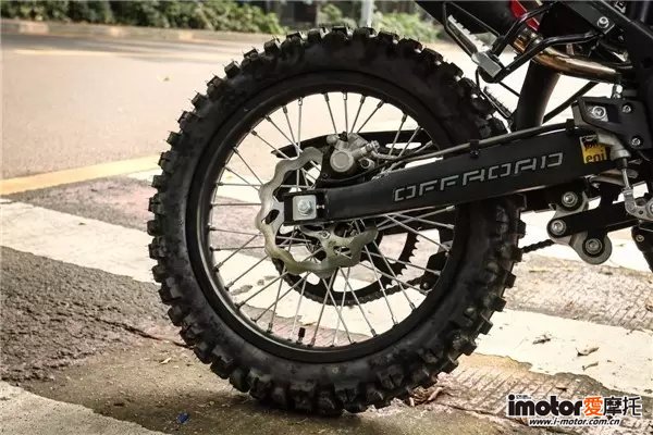 阿普利亚apriliagpr150测评,脱颖而出的车