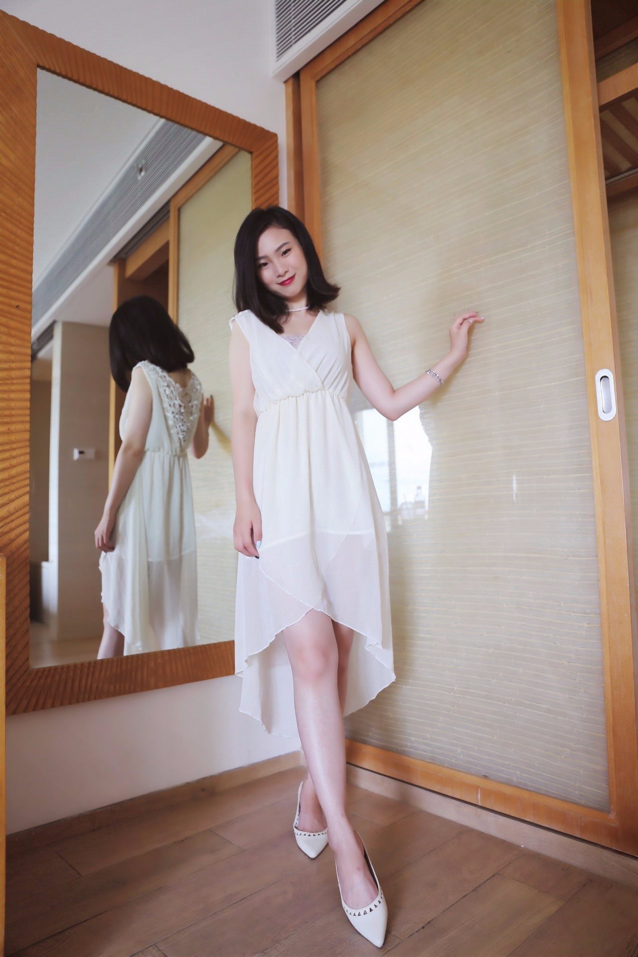 最爱的口红是哪种,花西子口红不掉色不沾杯试色