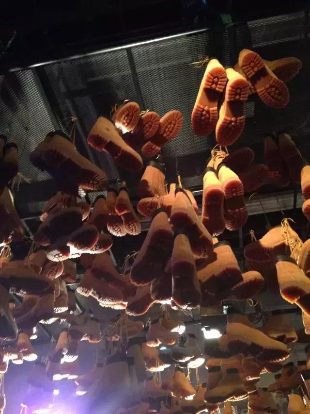 什么样的鞋子可以穿5到10年,穿了十年的大黄鞋