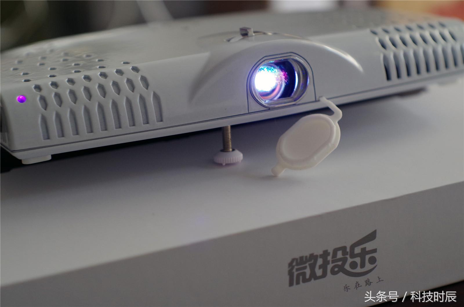 投影仪微型家庭影院,投影机家庭影院便携投影仪