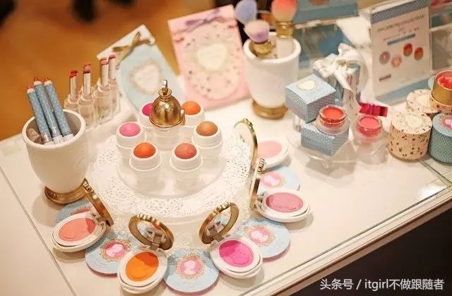 ysl圣诞限量套24件2020,圣诞ysl限量金箔