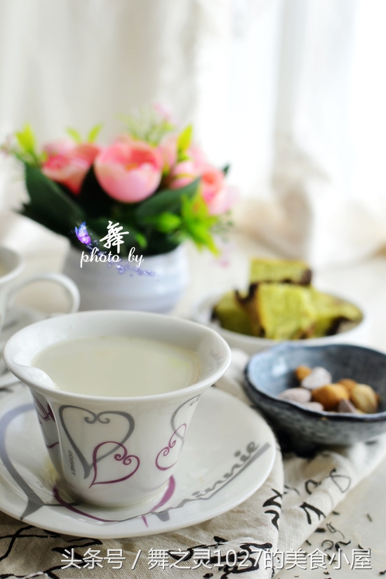 一抹淡淡的颜色，给自己一份小资奶绿渡过下午茶时间
