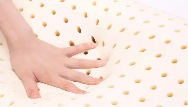 让颈部睡觉最舒服的枕头,适合睡觉的枕头推荐