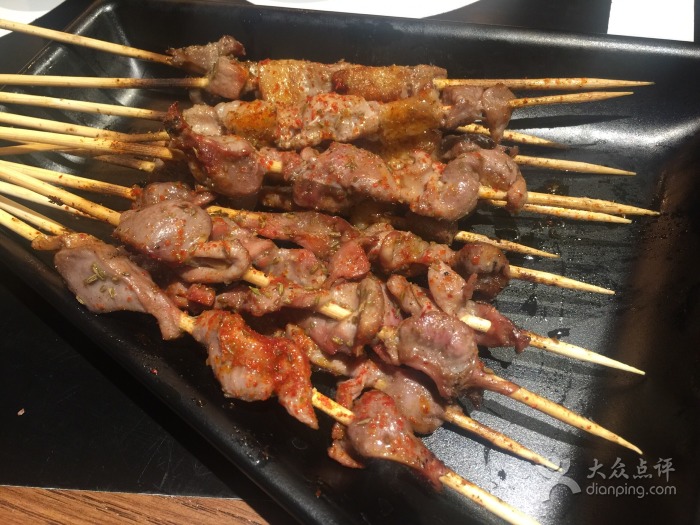 北京地铁站附近美食火锅,北京地铁站口的美食一条街