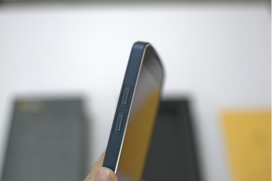 吴京专用手机玩吃鸡,agm手机吴京