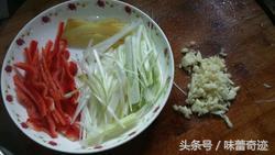 大厨清蒸金鲳鱼的经典做法,清蒸金鲳鱼家常做法第一美食